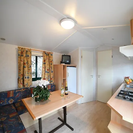 Hébergement de vacances Apartment In Liguria Near Mediterranean Beaches, Cleaning Included Villanova d'Albenga