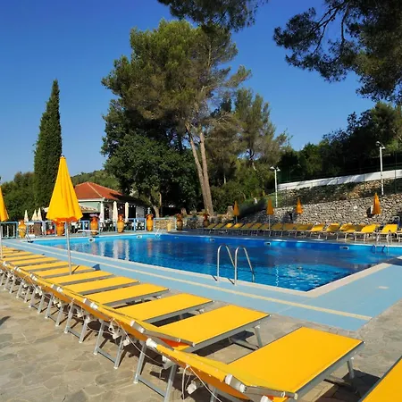 Apartment In Liguria Near Mediterranean Beaches, Cleaning Included * Villanova d'Albenga