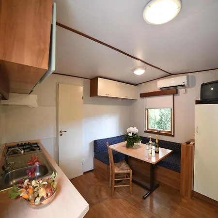 بيت للعطل In Liguria Near Mediterranean Beaches, Cleaning Included فيلانويفا دي ألبينجا