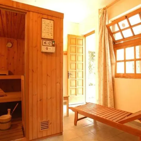 Apartment In Liguria Near Mediterranean Beaches, Cleaning Included