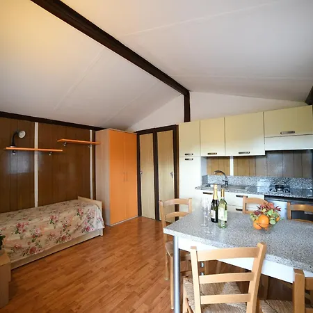 別荘 Apartment In Liguria Near Mediterranean Beaches, Cleaning Included ヴィッラノーヴァ・ダルベンガ